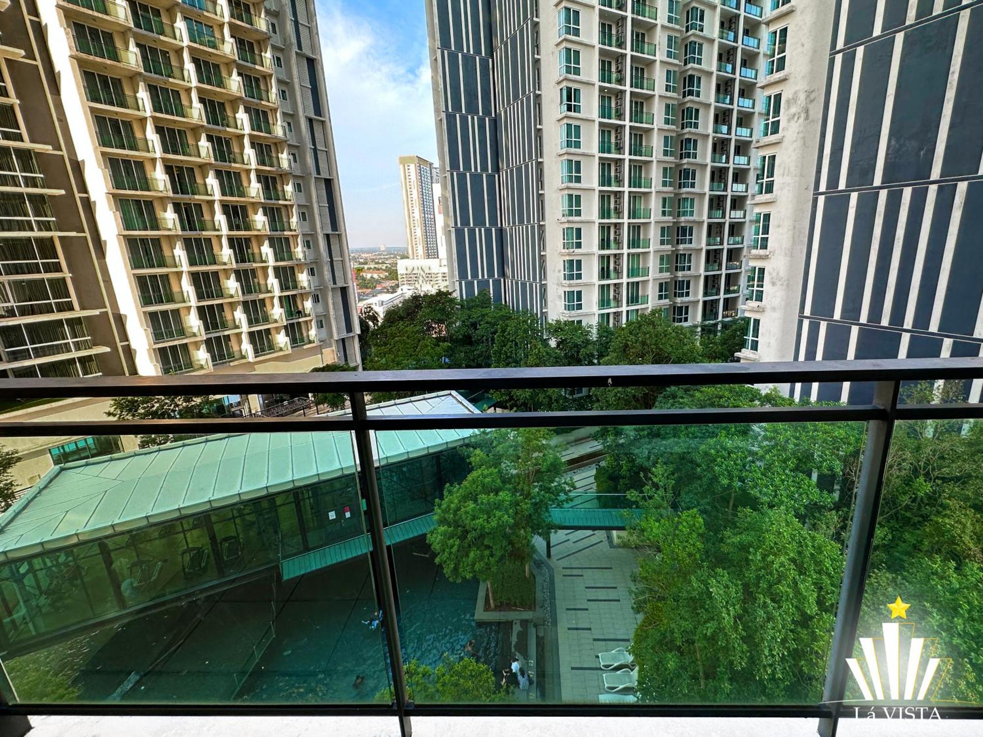 Apartment The Shore & Residences By La Vista *