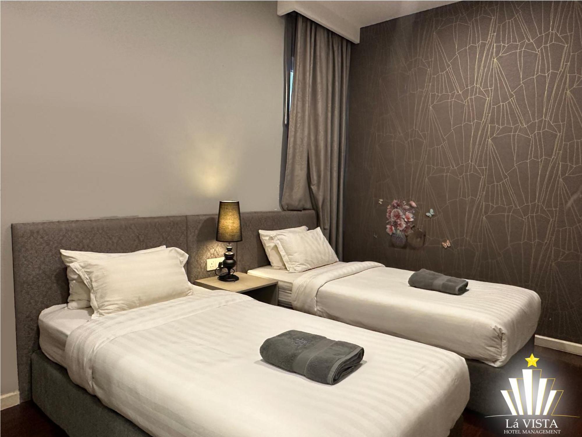 The Shore & Residences By La Vista *
