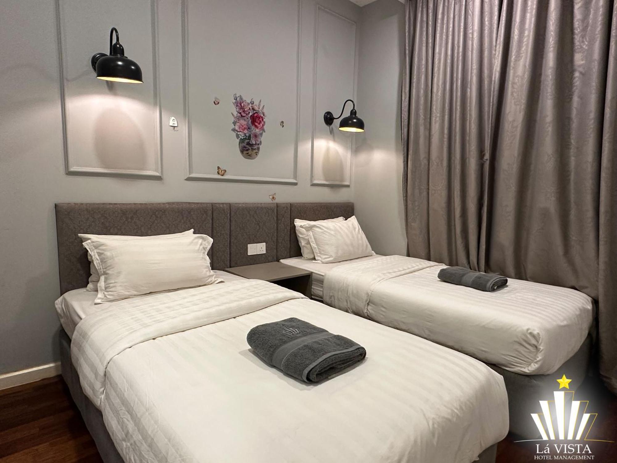 The Shore & Residences By La Vista * Malacca
