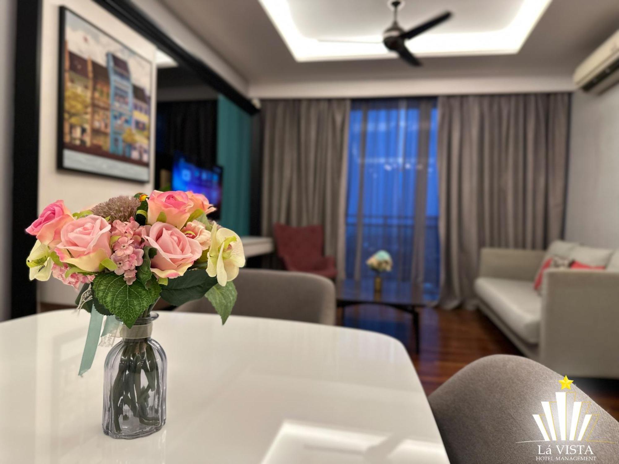 Apartment The Shore & Residences By La Vista