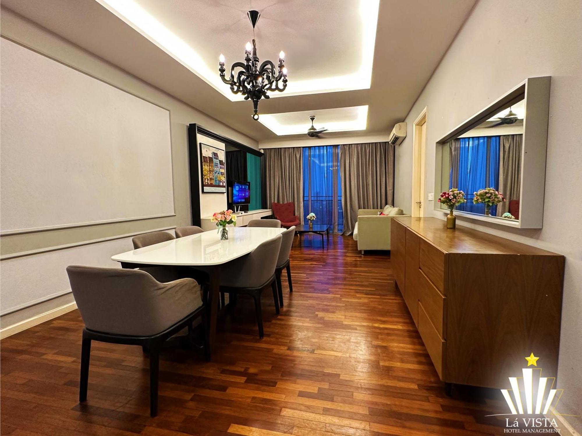 The Shore & Residences By La Vista * Malacca