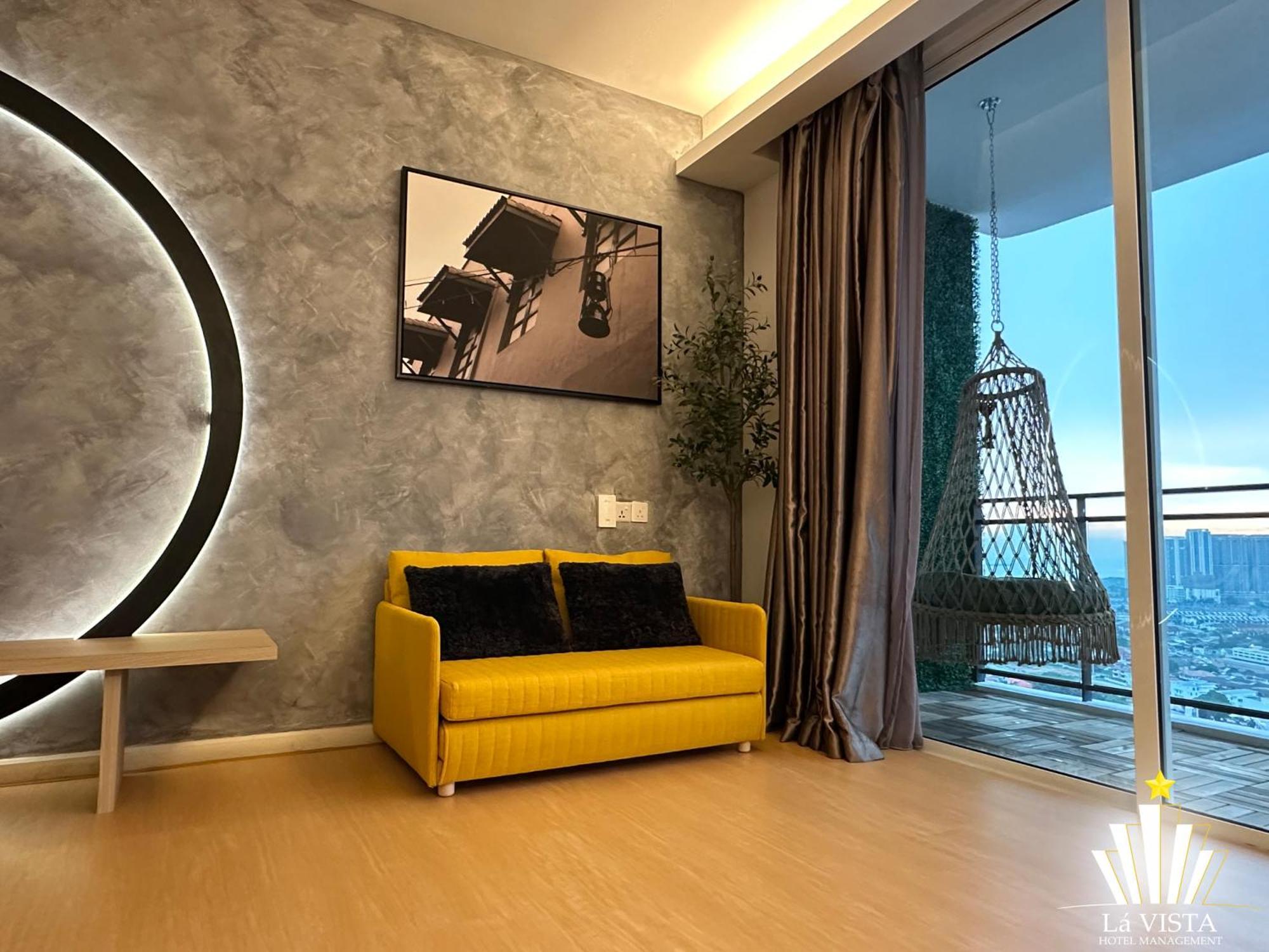 The Shore & Residences By La Vista *