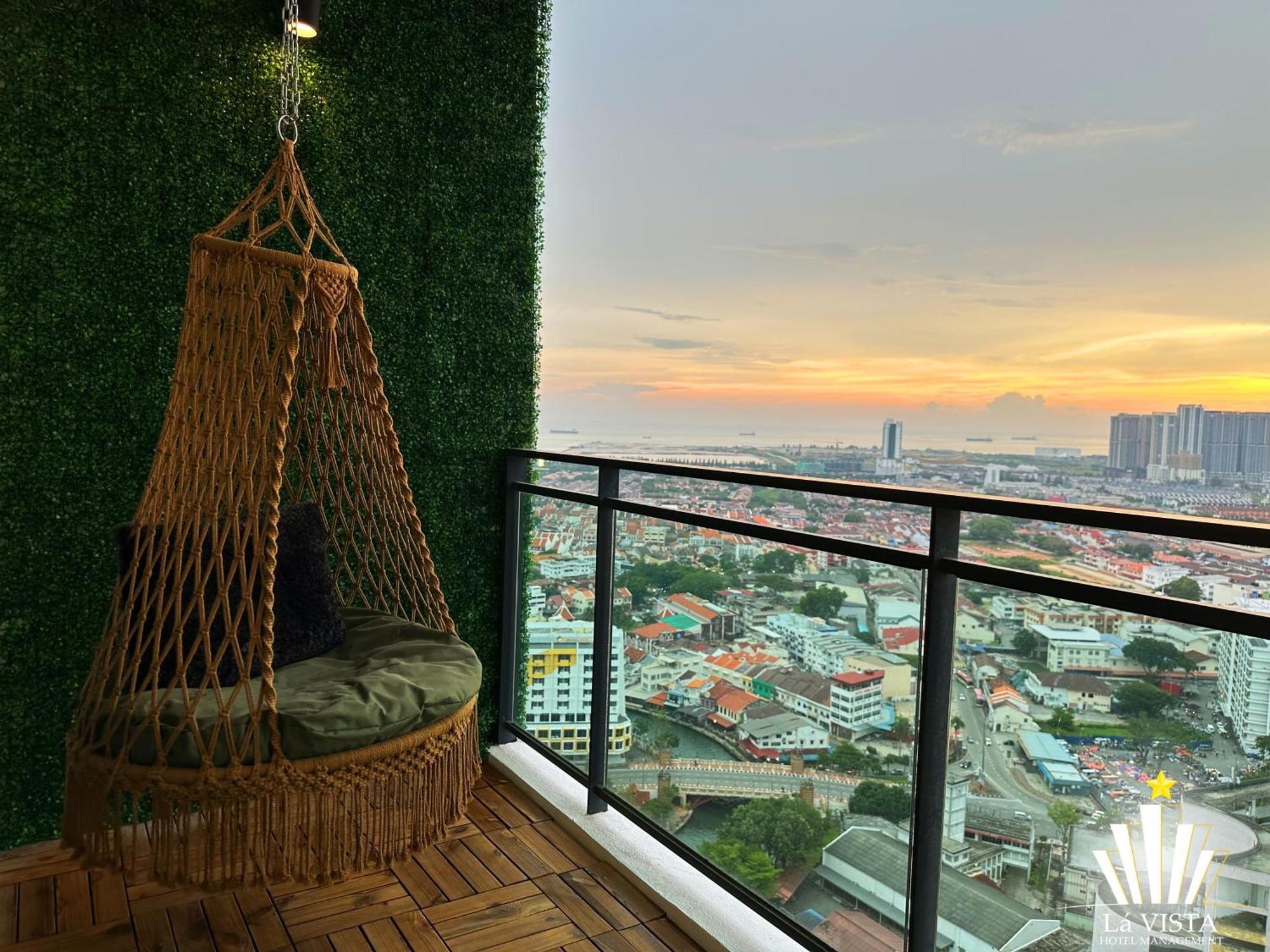 The Shore & Residences By La Vista * Malacca