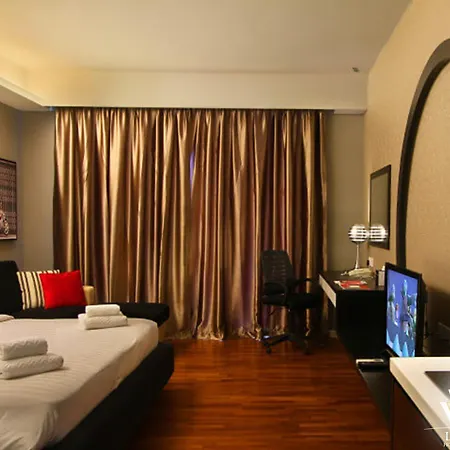 The Shore Hotel & Residences By La Vista Malacca Exterior photo