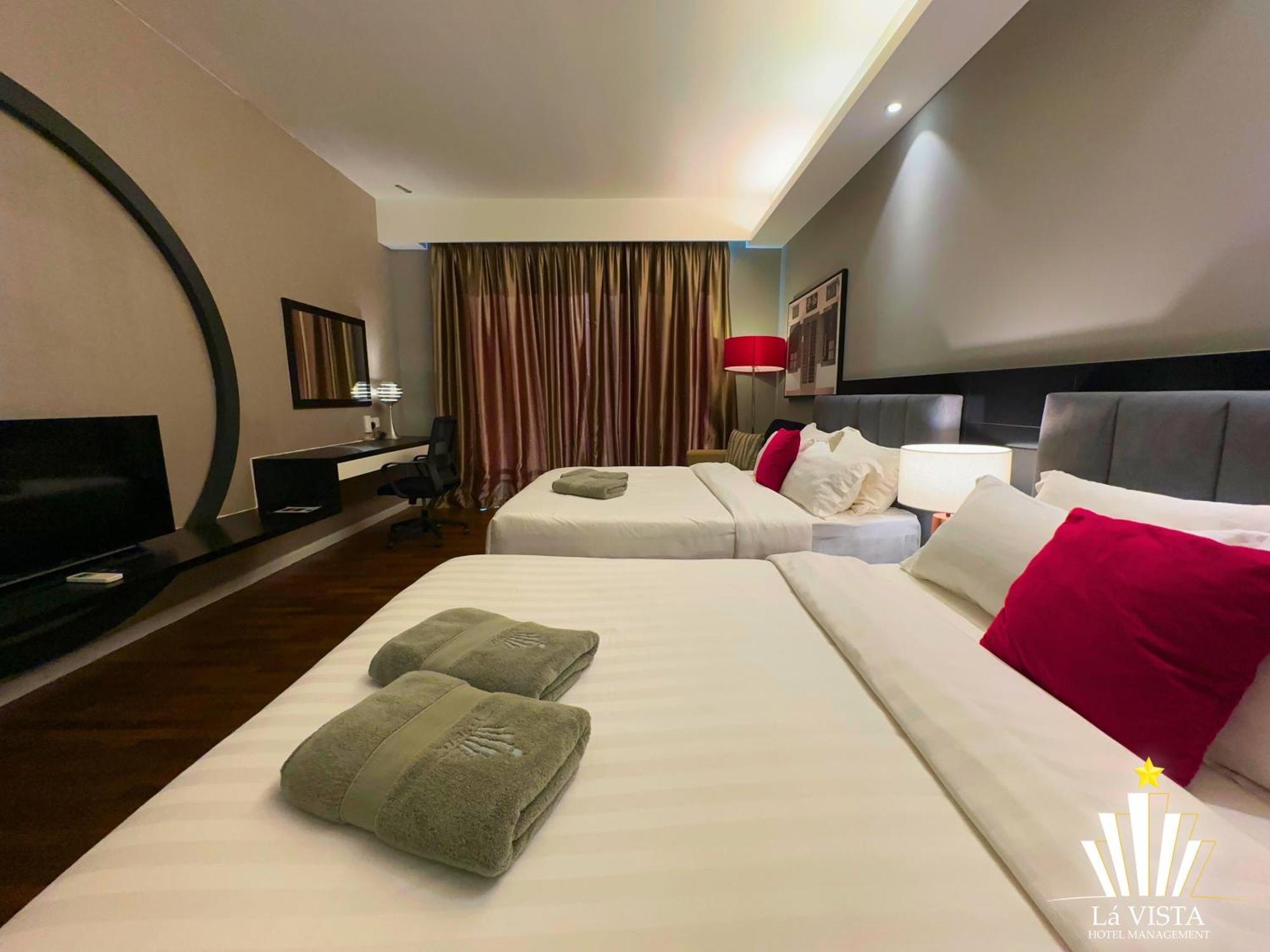 The Shore & Residences By La Vista Pangsapuri *